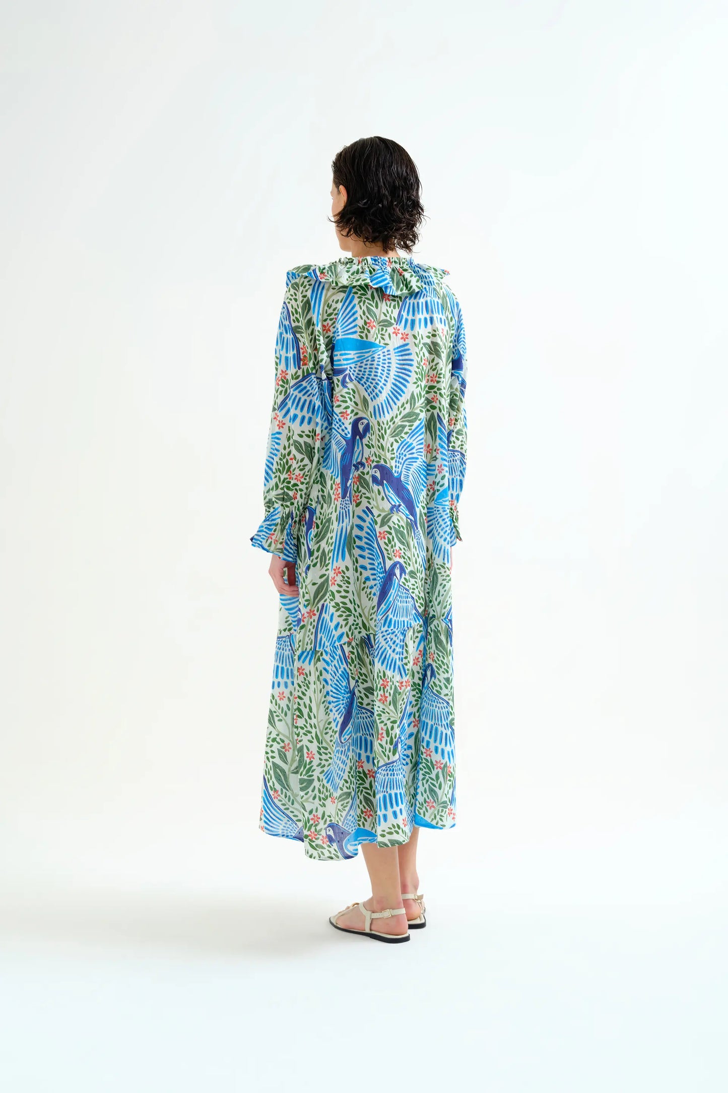 Long beach dress with Parrot print