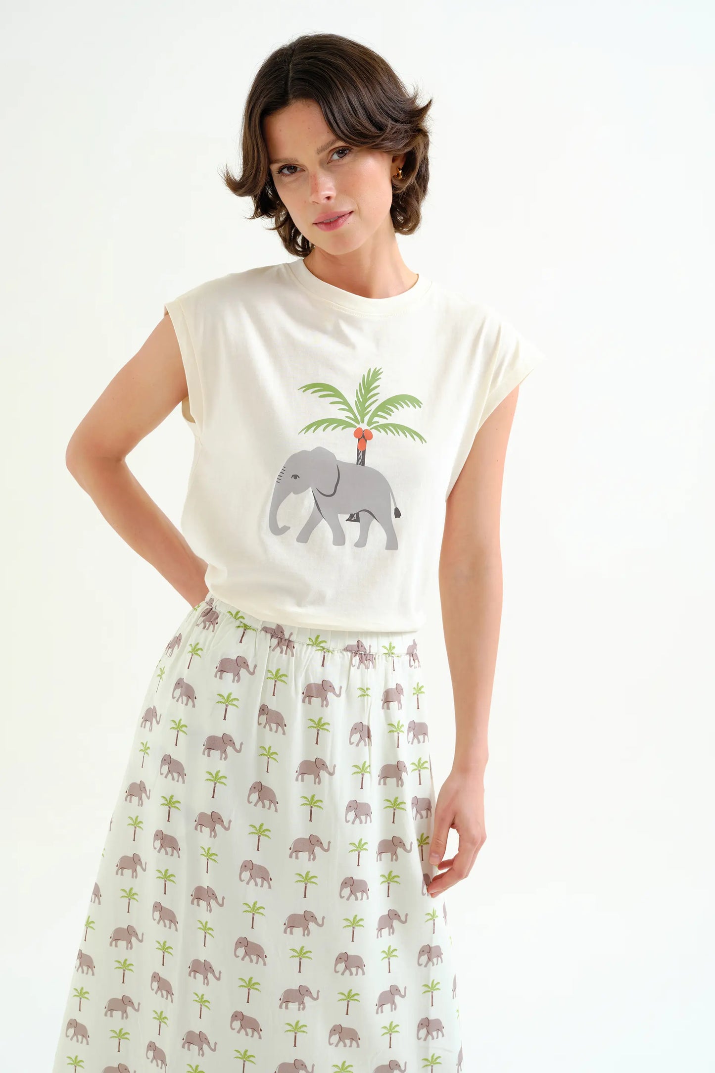 T-shirt with Elephant and Palm Tree print