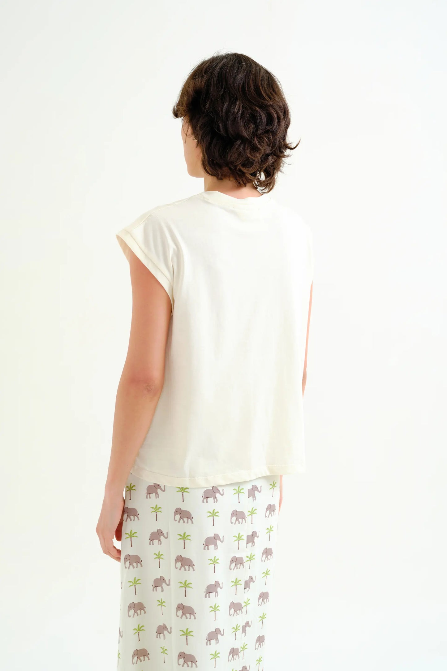 T-shirt with Elephant and Palm Tree print