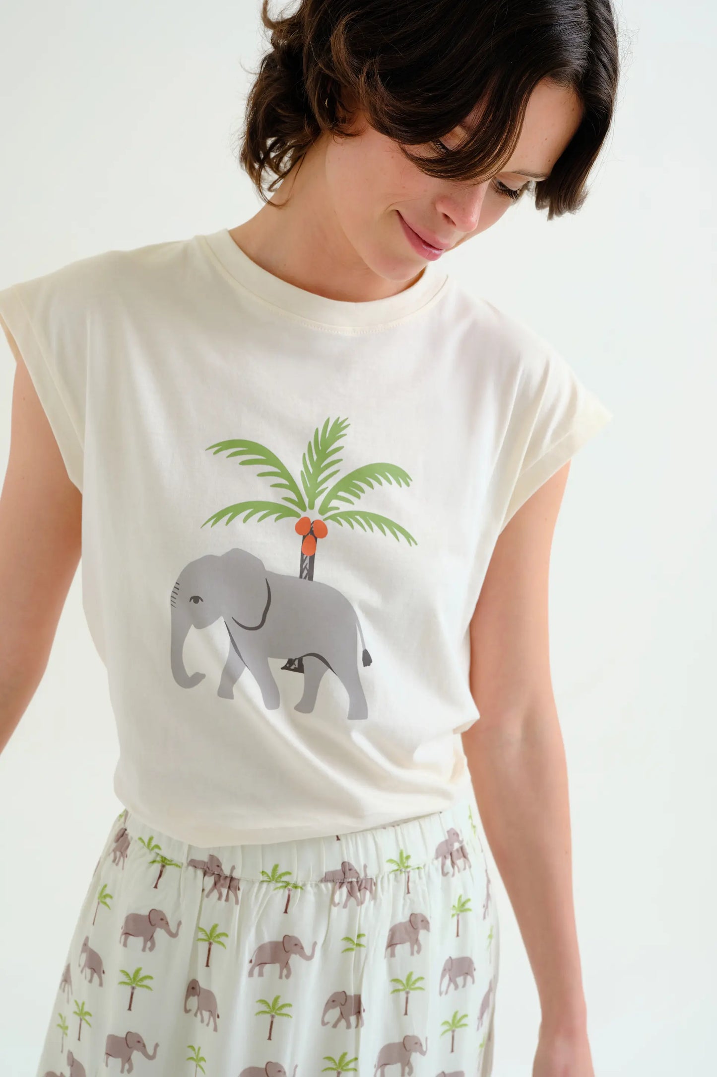 T-shirt with Elephant and Palm Tree print