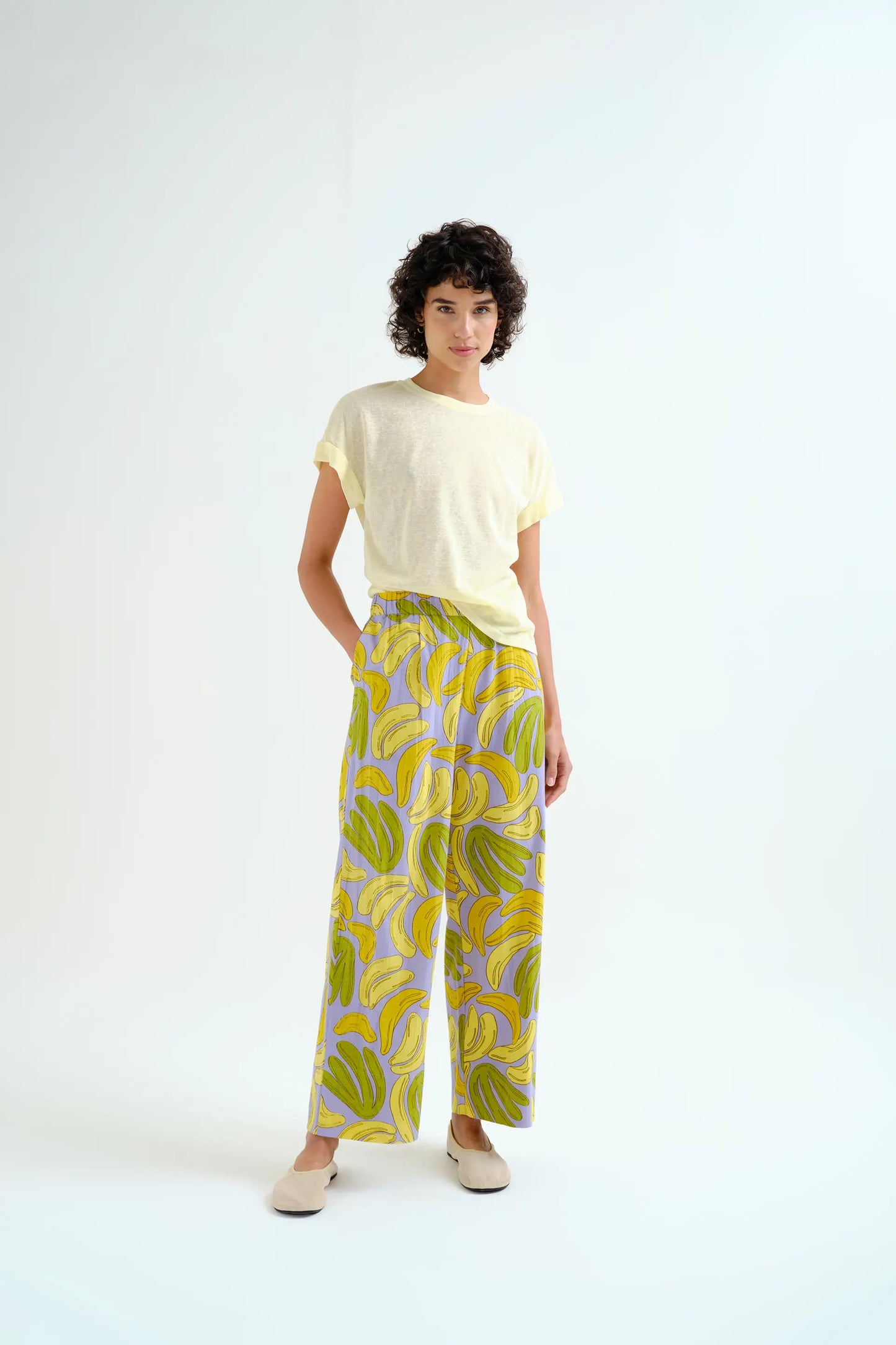 Pantalón con estampado Guineo