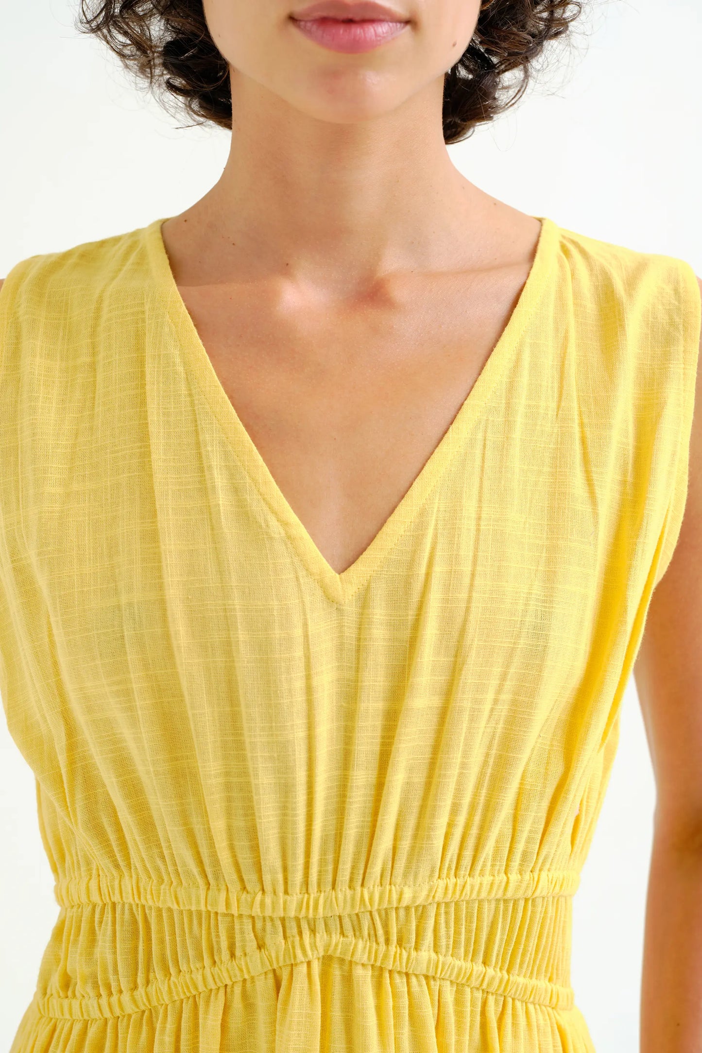 Abito midi giallo in 100% cotone