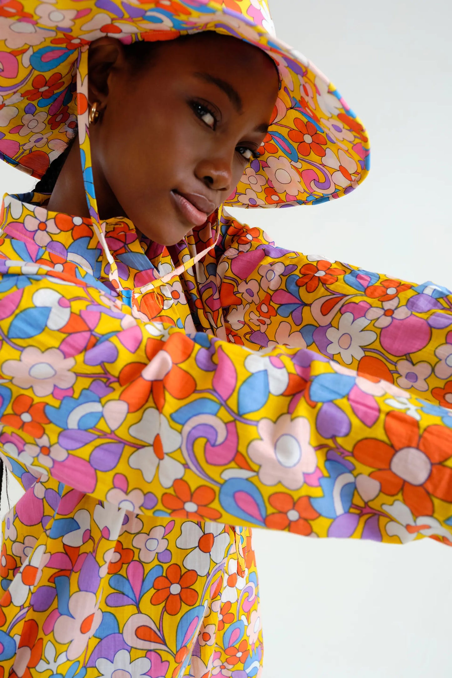 Camisa playera con estampado Bloom