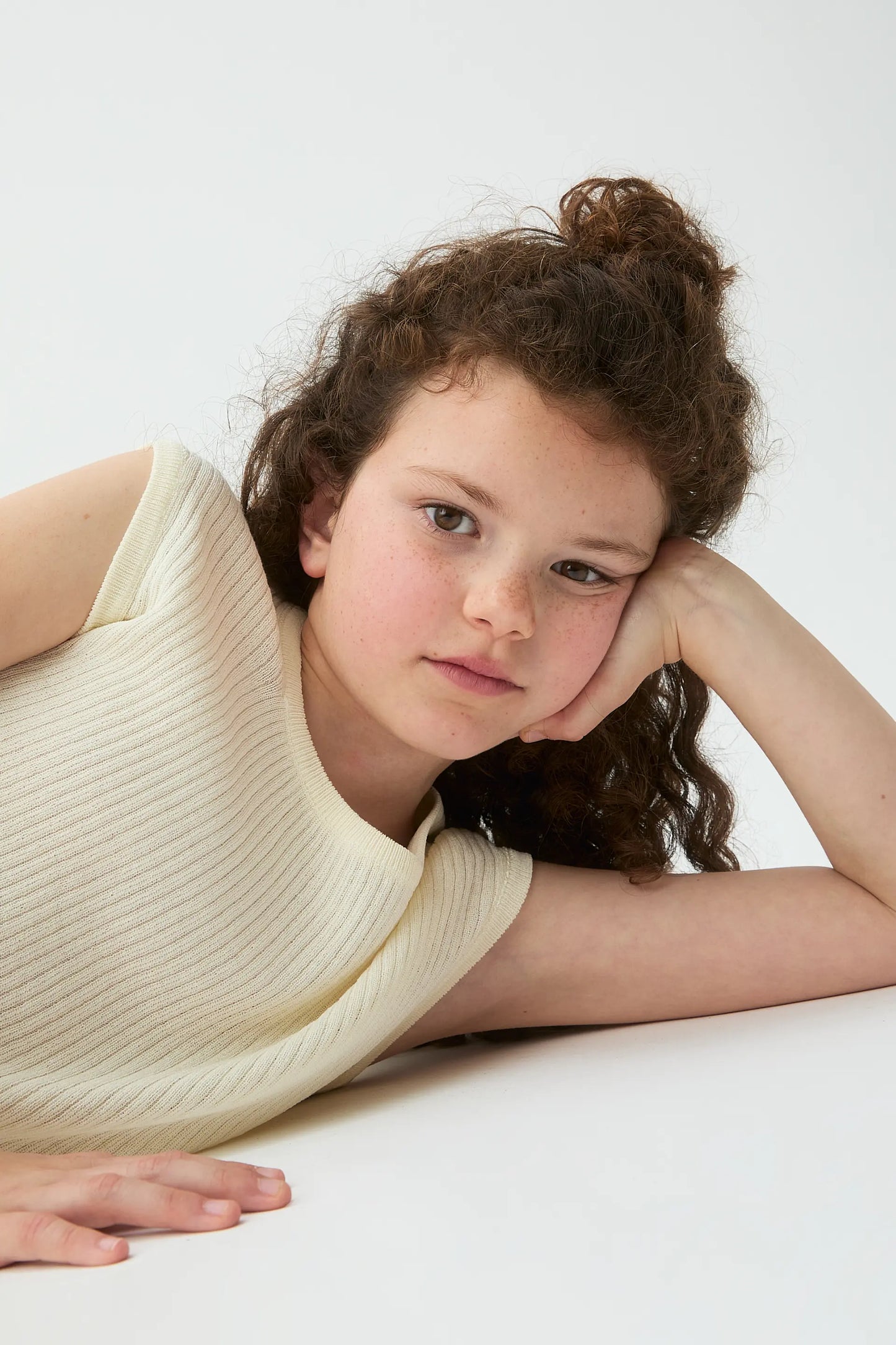 top in maglia a maniche corte bianco sporco per ragazze