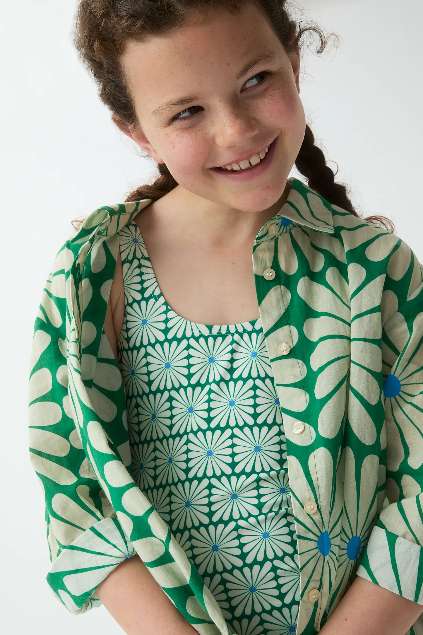 Camisa de niña con estampado Olive Flower Green