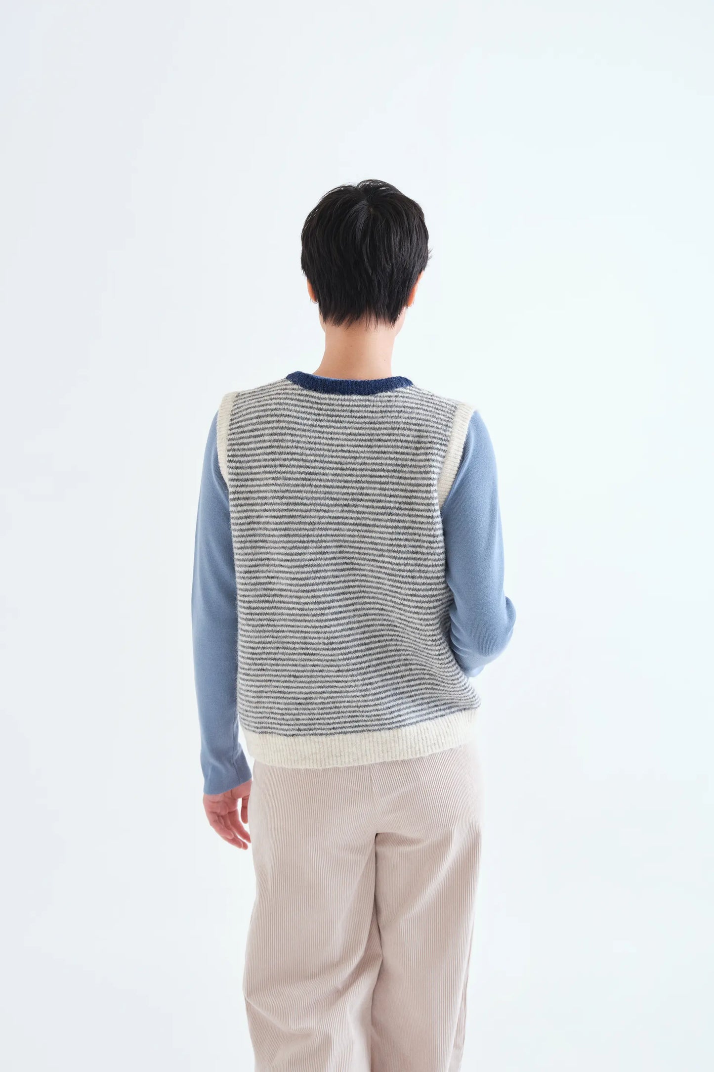 Knitted vest with navy and white striped print