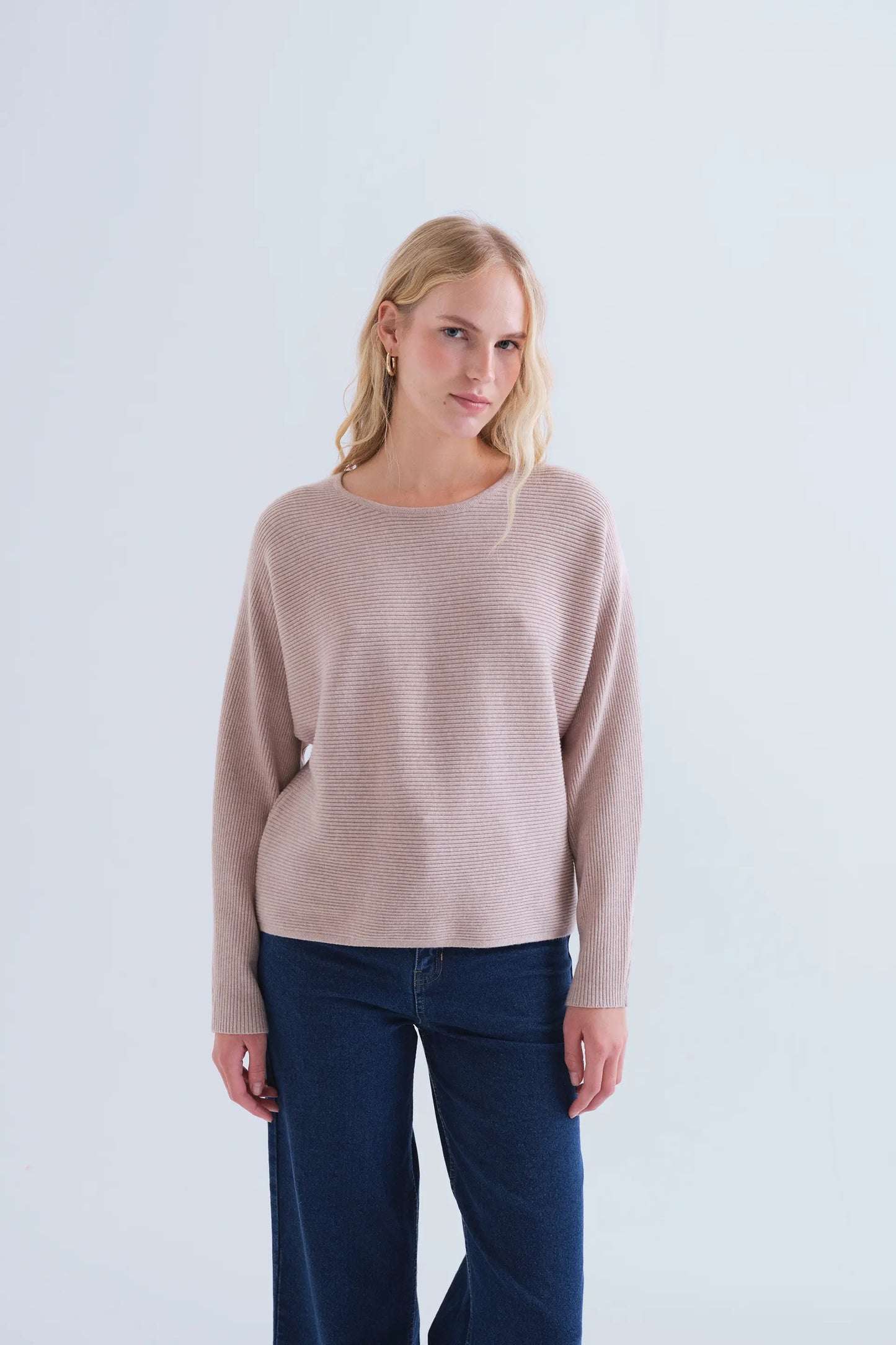 Maglione a righe beige