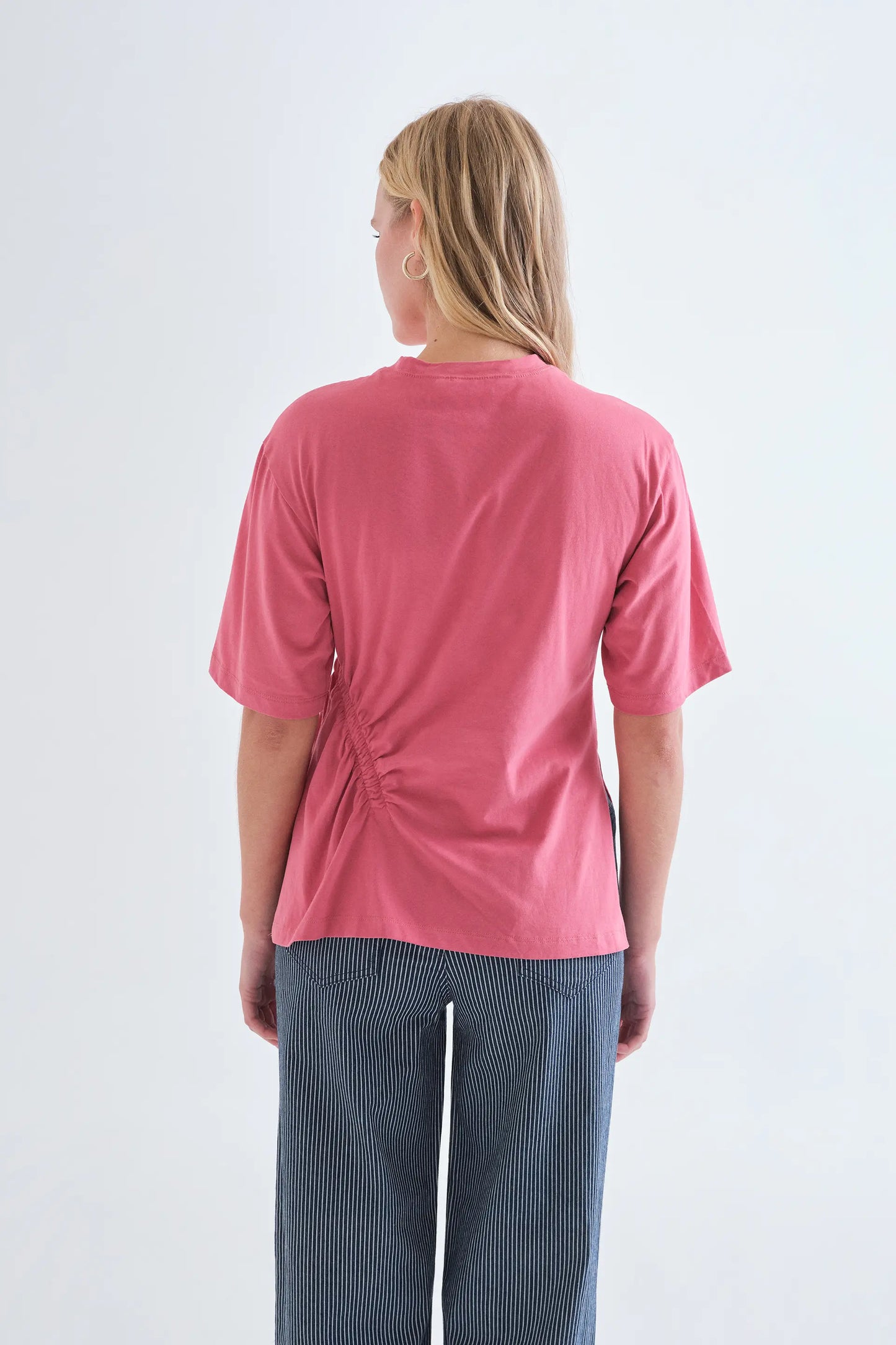 Pink 100% cotton t-shirt with waist detail