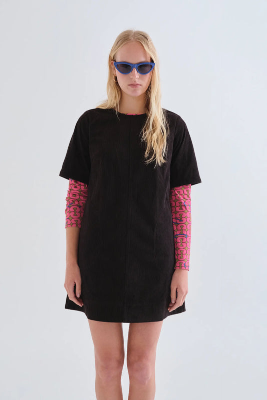 Vestido de pana negro