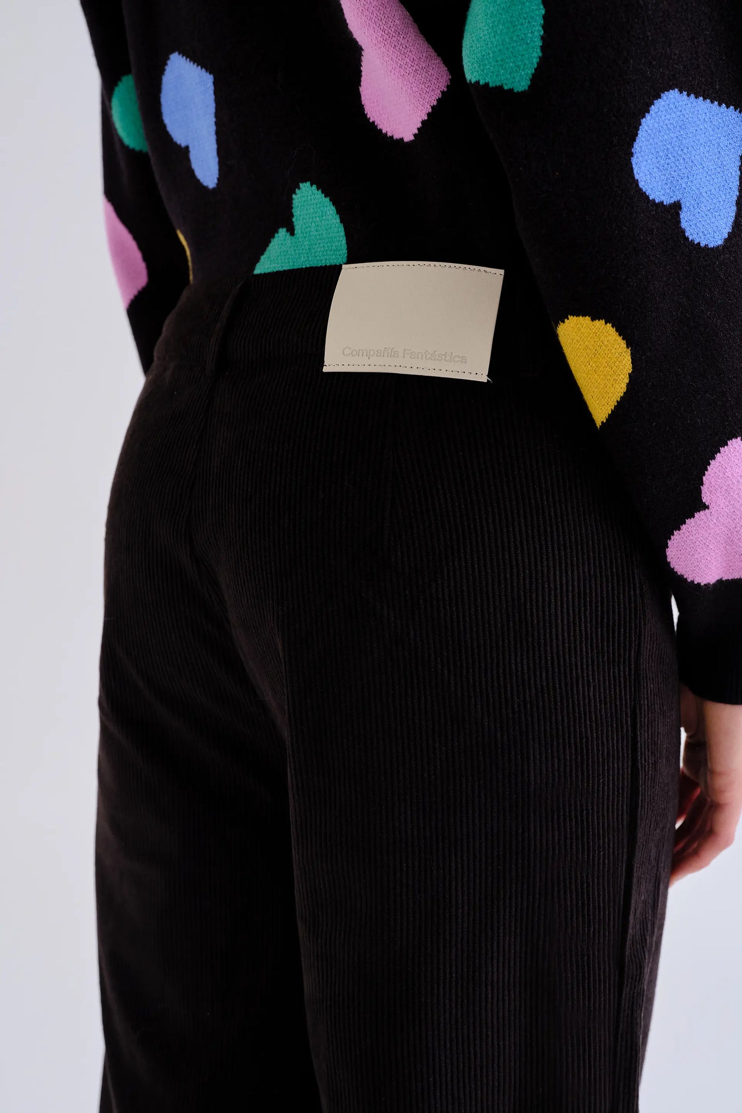 Pantalón de pana negro