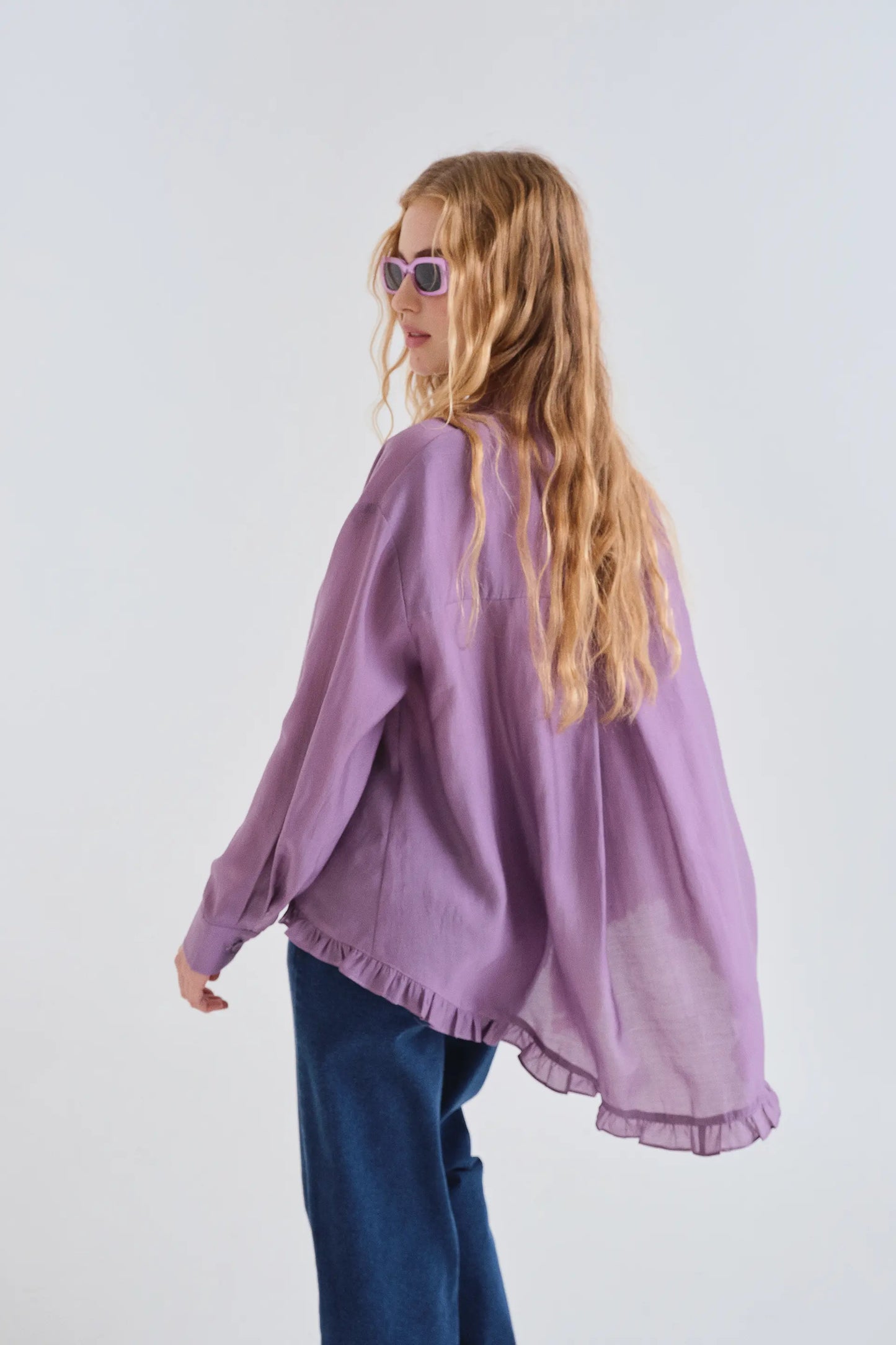 Camicia con foulard viola