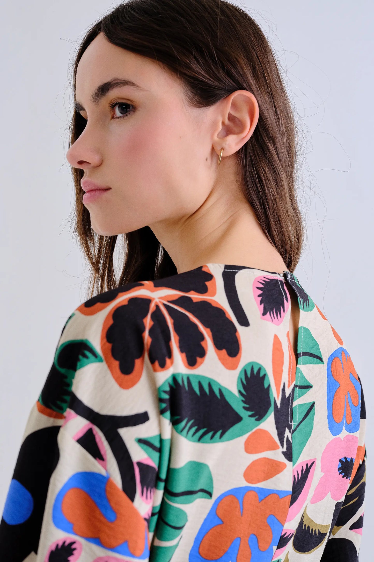 Short dress with Neo Garden print