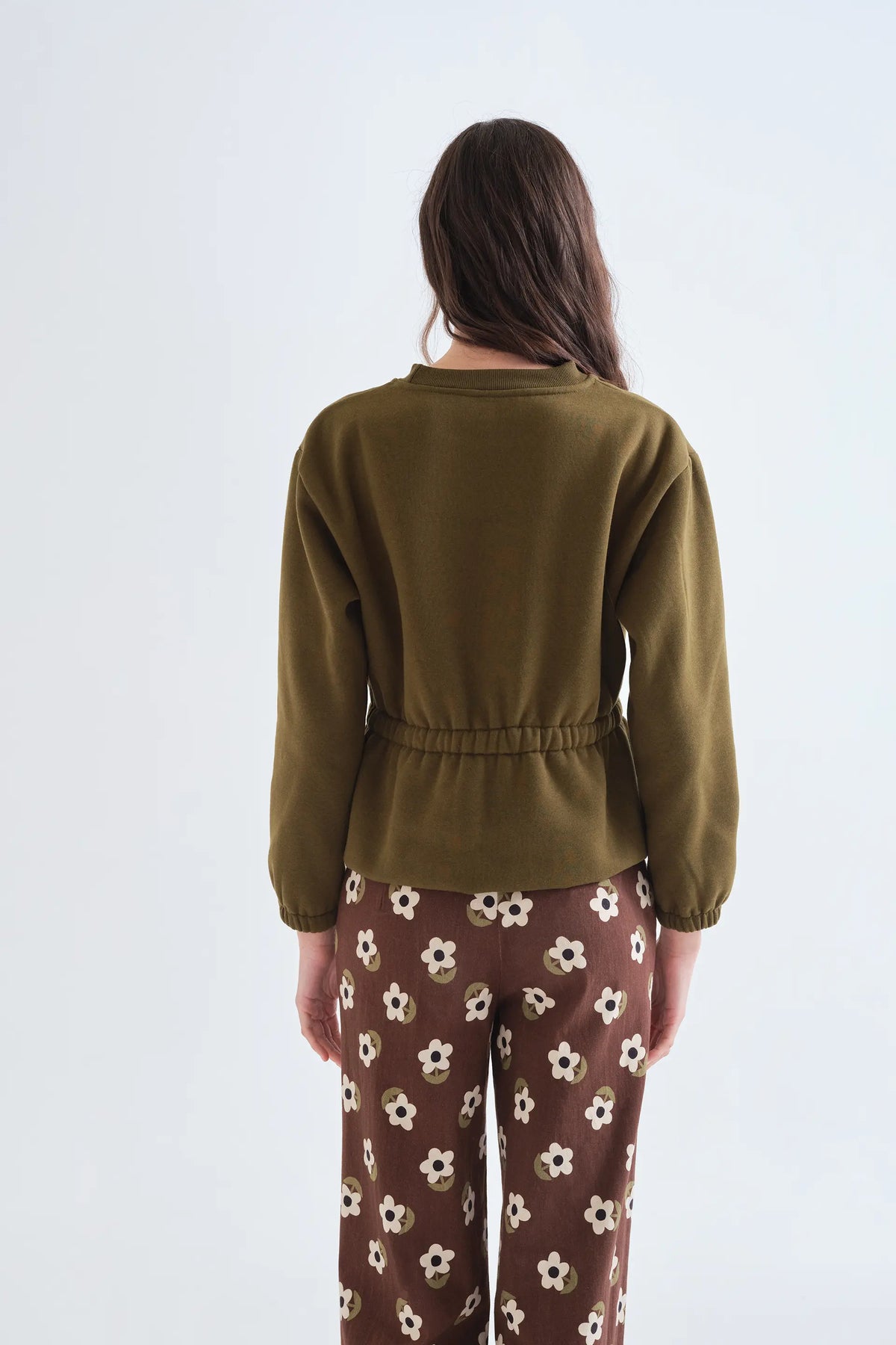 Sudadera con cintura ajustable verde oliva