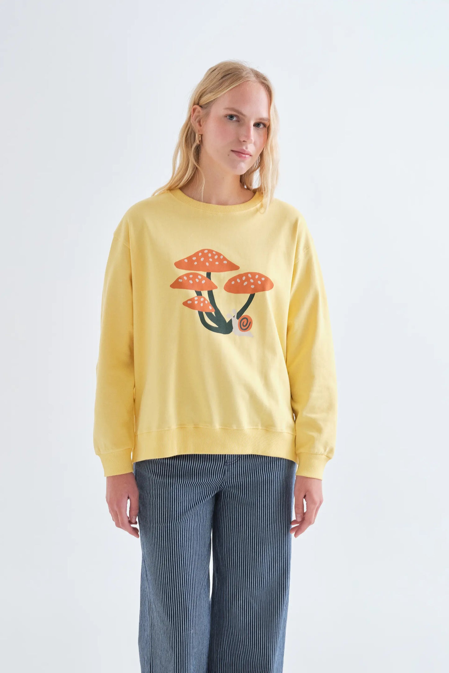 100% cotton yellow T-shirt with Mushroom print