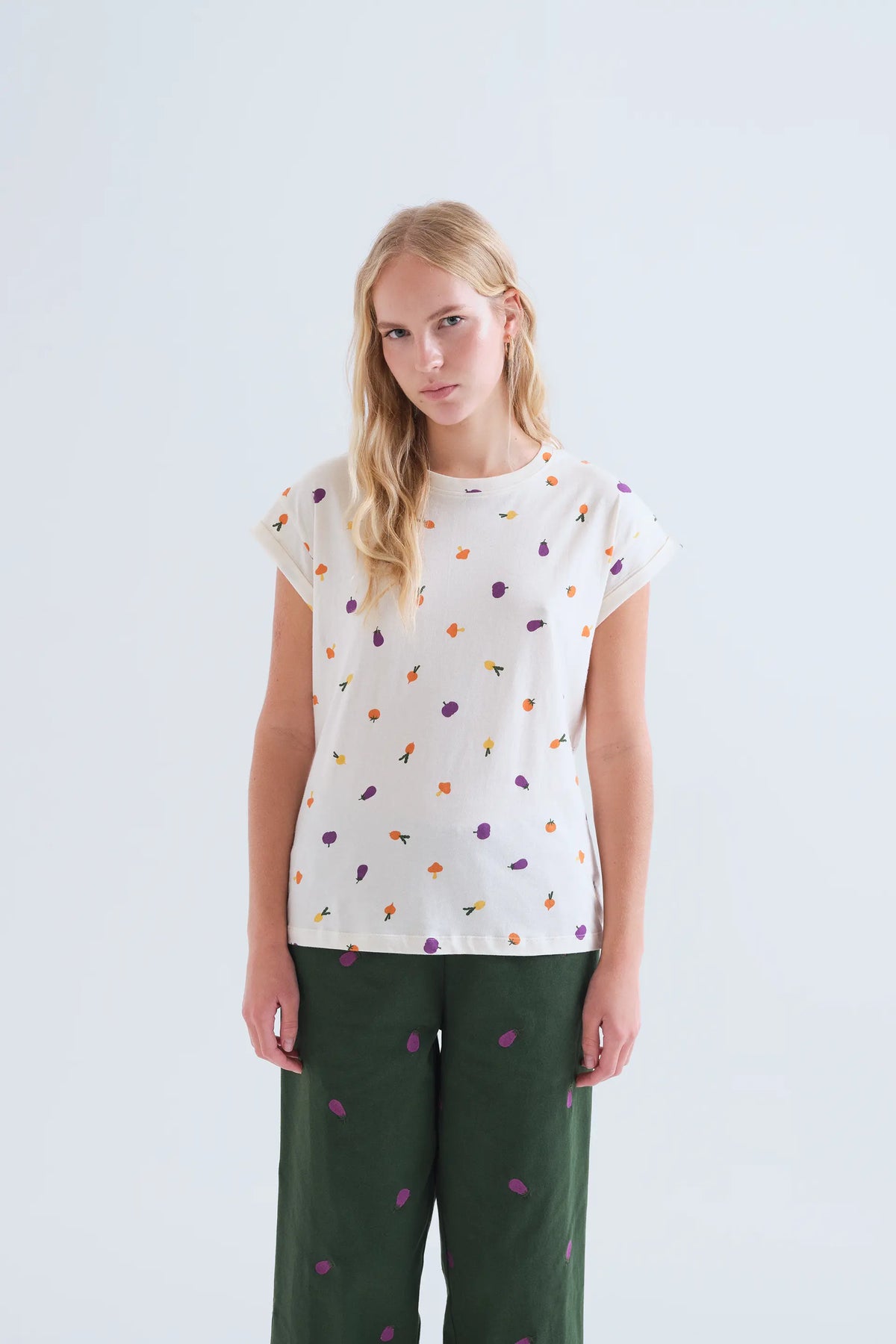 T-shirt 100% cotone con stampa vegetale