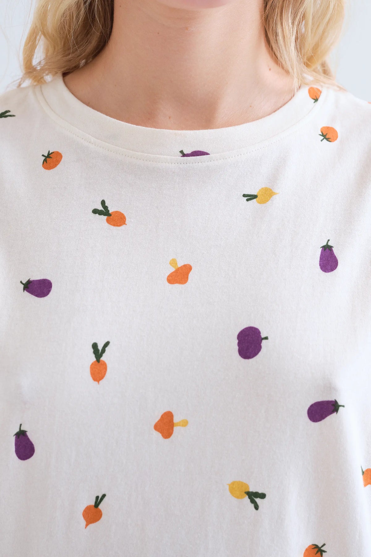 T-shirt 100% cotone con stampa vegetale