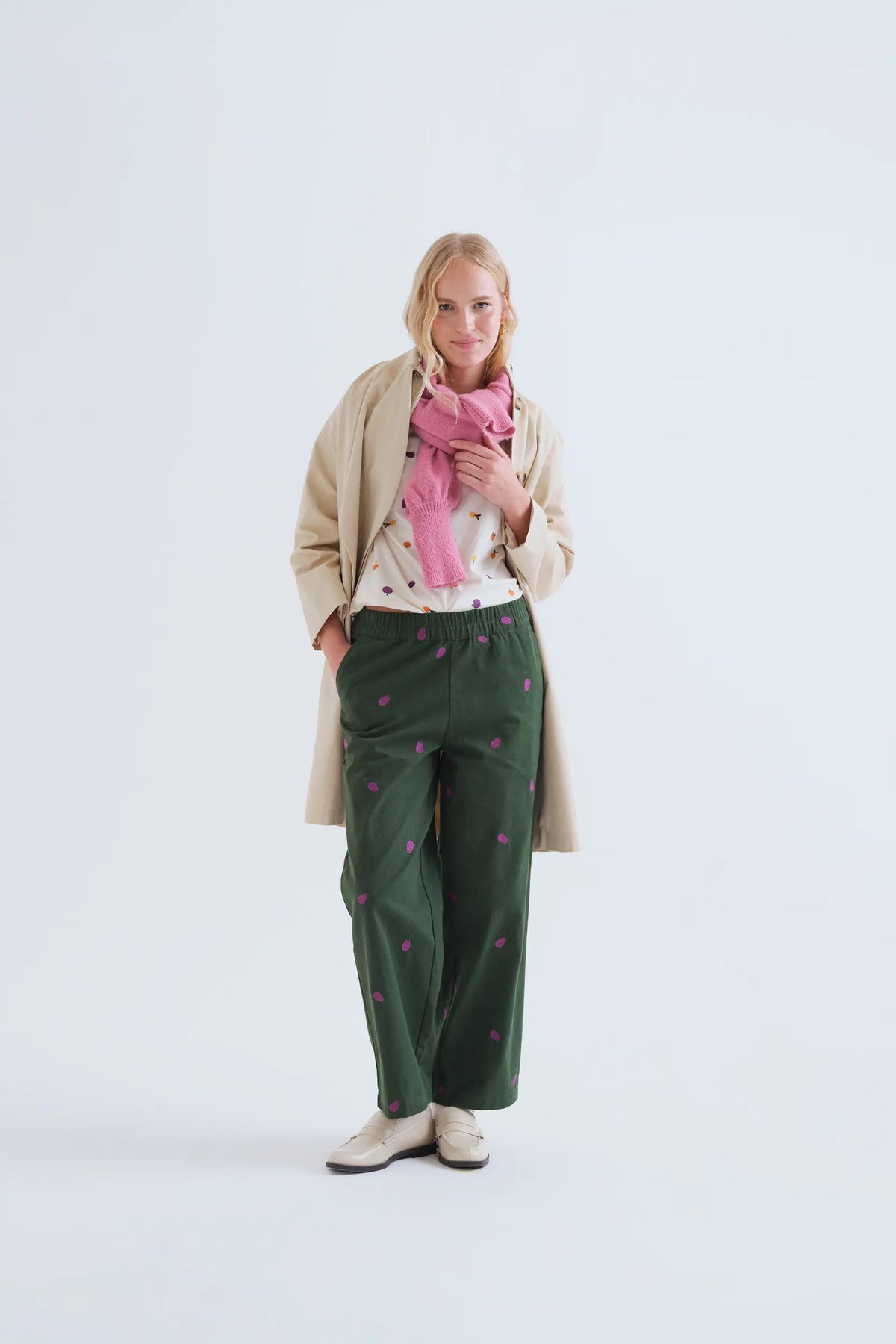 T-shirt 100% cotone con stampa vegetale