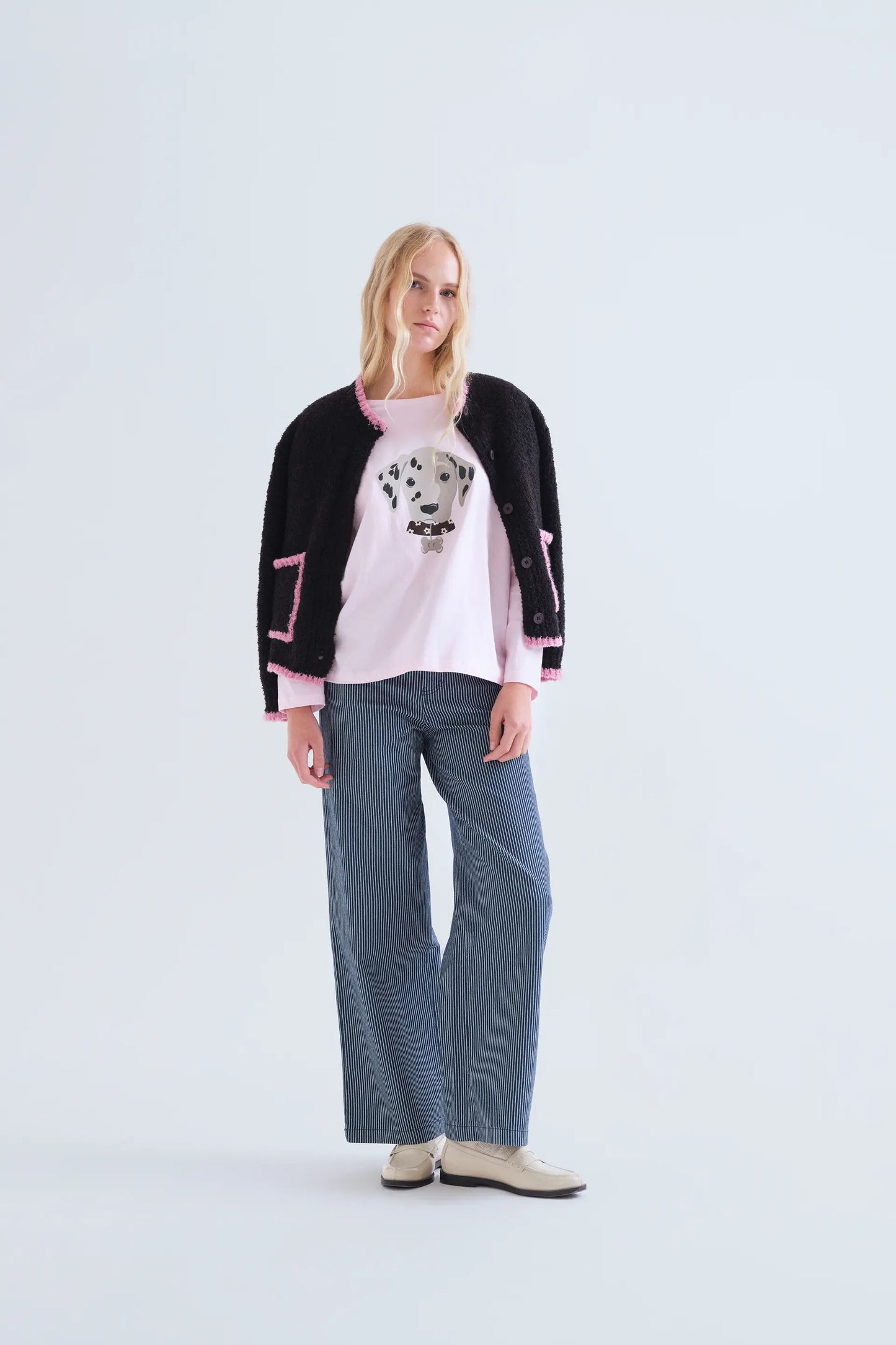 Camiseta 100% algodón rosa con estampado Dalmata
