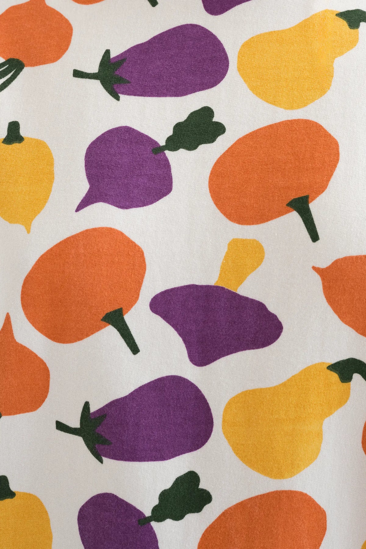 100% cotton sweatshirt with vegetable print