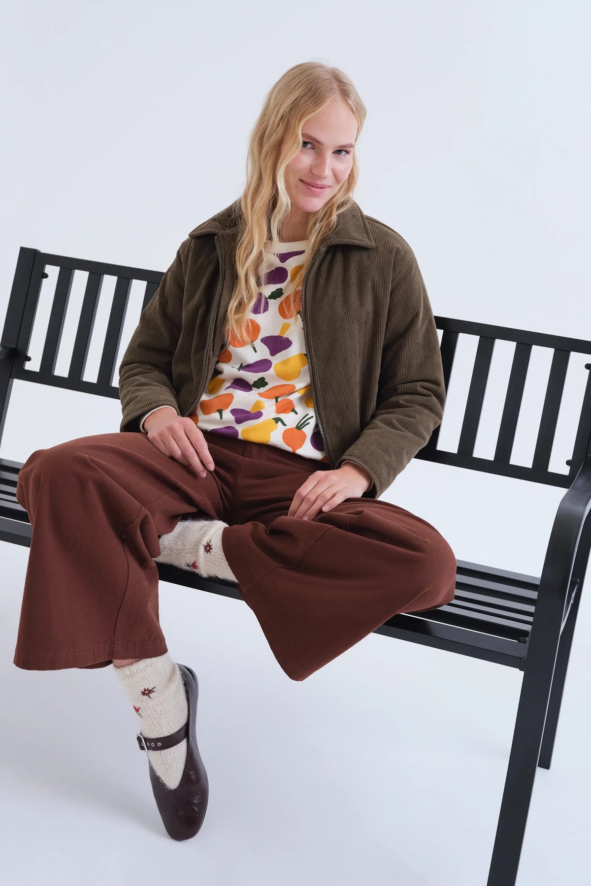100% cotton sweatshirt with vegetable print