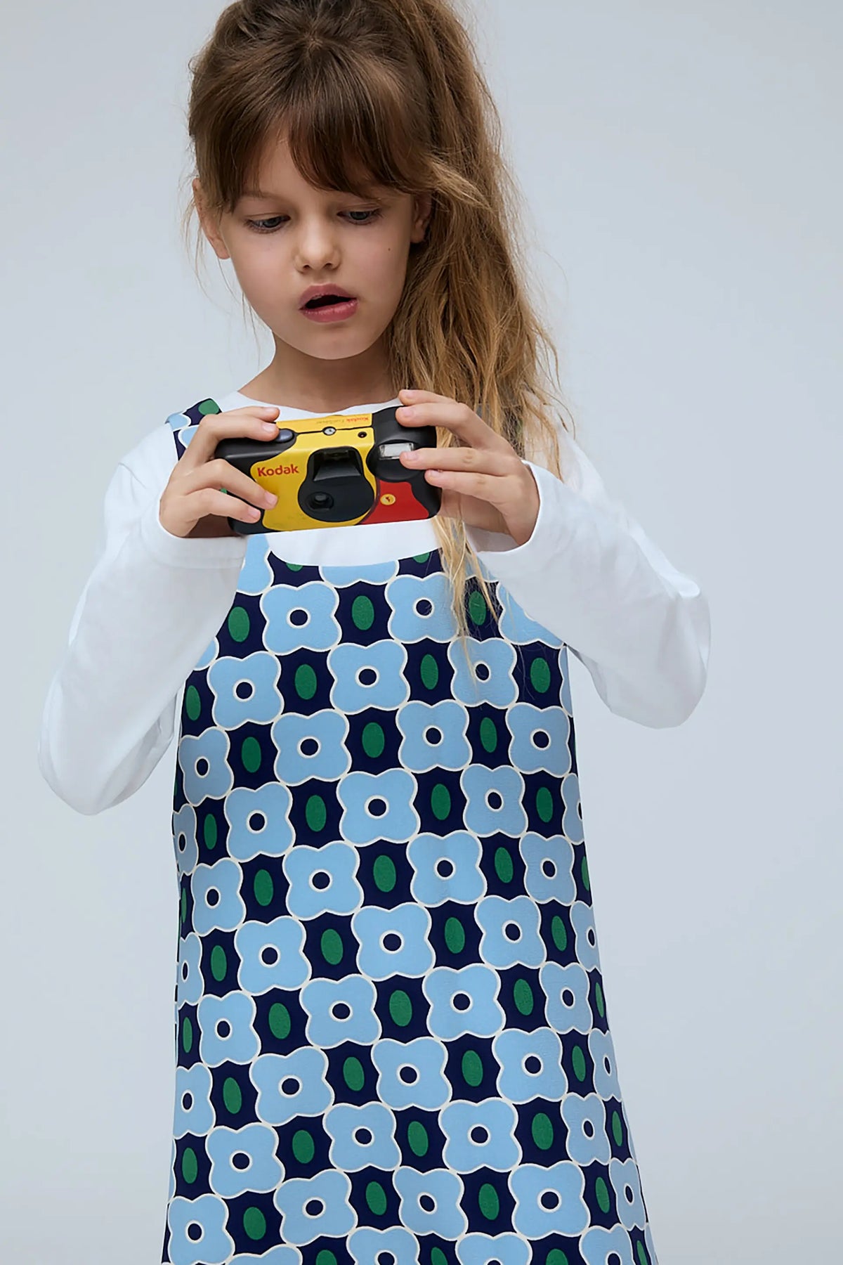 Vestido corto de niña con estampado Inverness