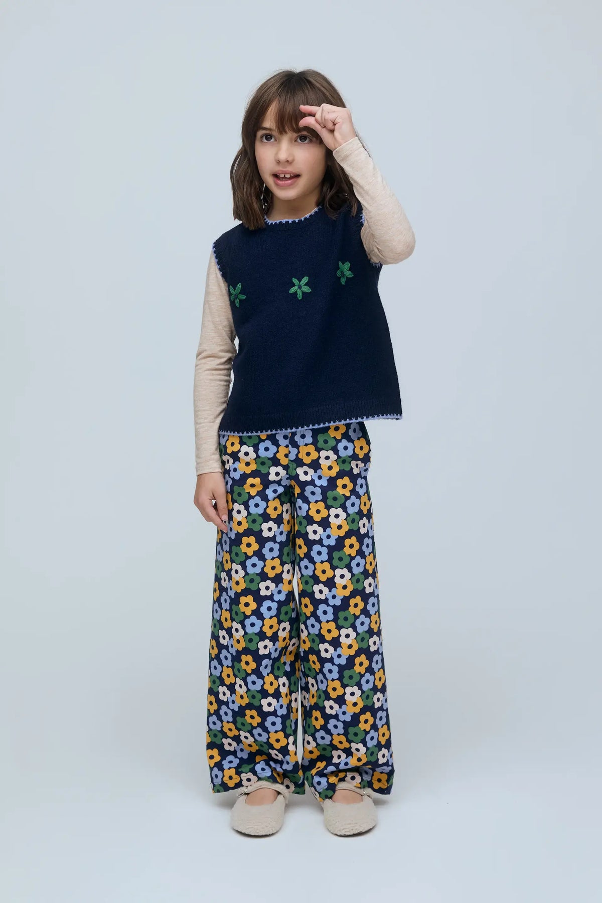 Pantalón vaquero de niña con estampado Euphonia