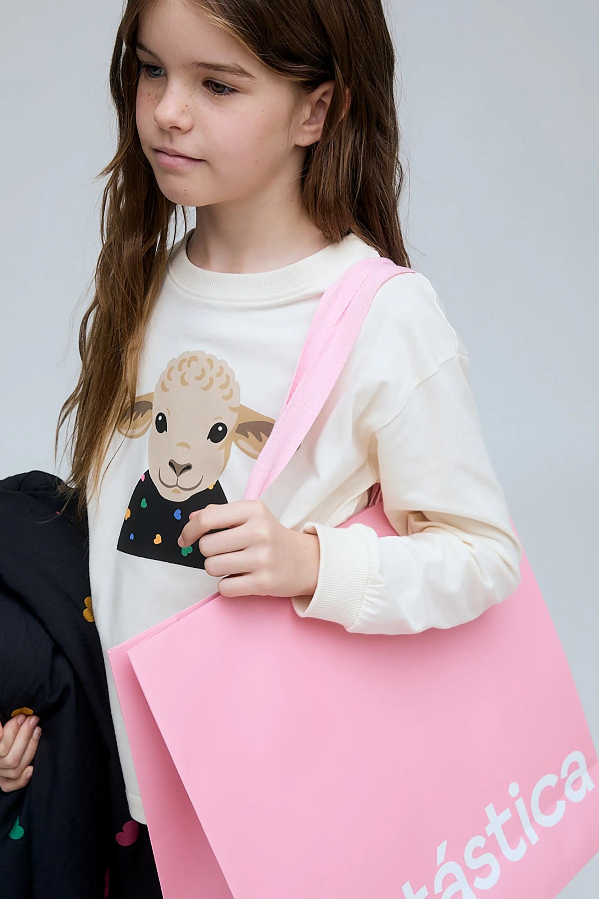 Camiseta 100% algodón con estampado de oveja